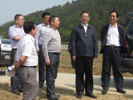 20120427175036761